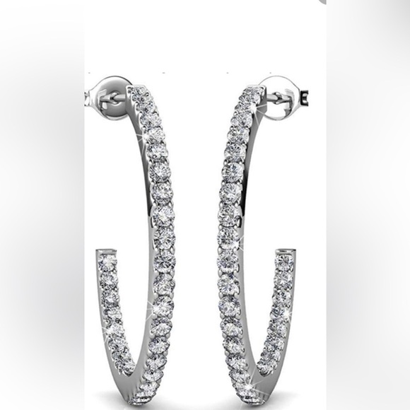 New Swarovski Crystal 18k white Gold plated Hoop 26 mm stunning Earrings. - Picture 2 of 4